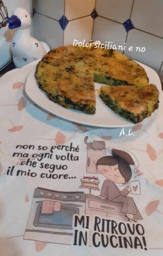Torta di patate con spinaci al forno